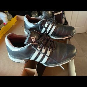 Adidas Tour 360 men’s golf spikes